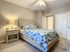 Luxury Fountain View Oceanwalk Condo Seconds to Beach and Pool. OW11-205